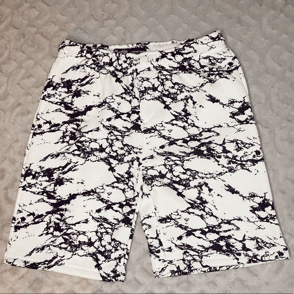 Brooklyn Cloth Men’s Shorts - Picture 2 of 8